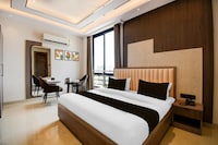 Super Townhouse Oak Ratanpur Panki