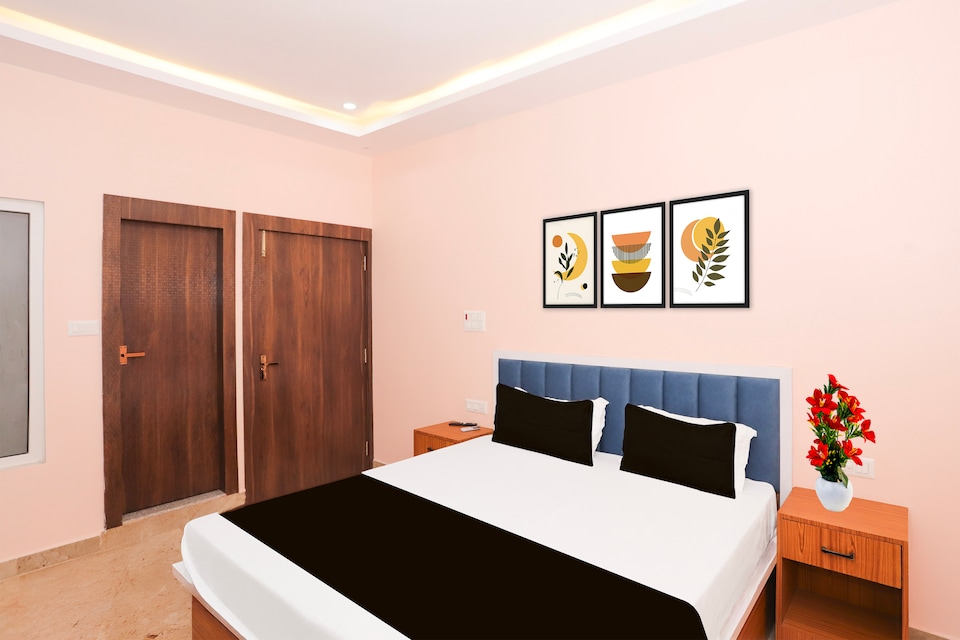 Super Townhouse Tender Village Formerly Seven Seas, Piska More, Ranchi