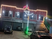 Hotel O Vrindavan palace