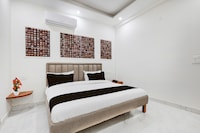 Super Townhouse Sarai Metro Station Formerly Palla