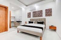 Super Townhouse Sarai Metro Station Formerly Palla