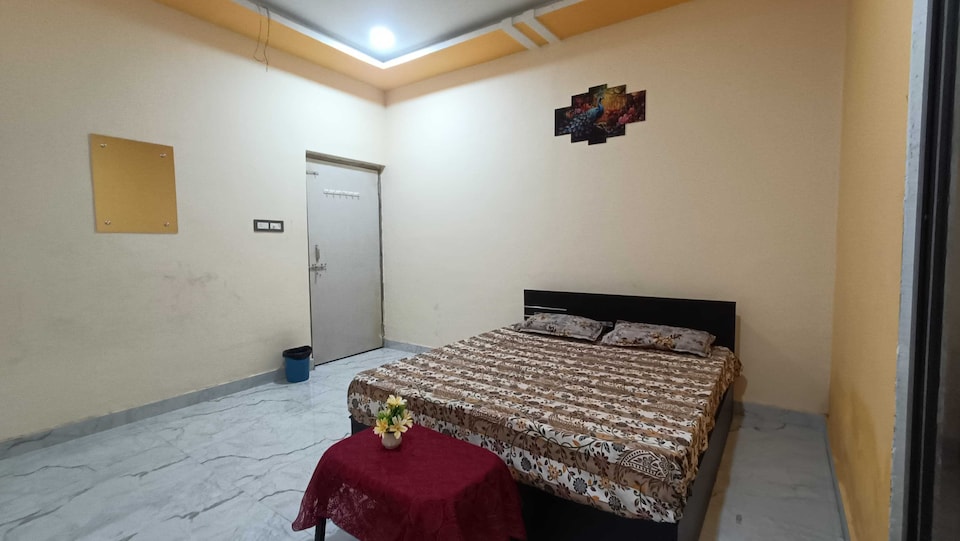 SPOT ON  Adarsh Hotel, Bargarh, Bargarh