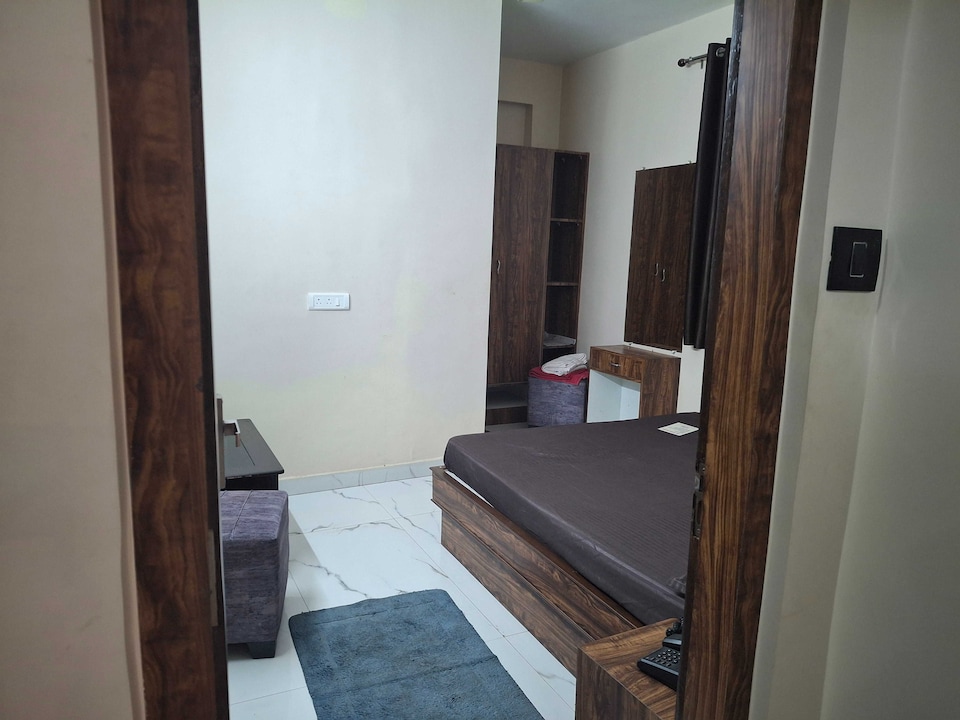 Hotel O Om Guest House, Gandhi Maidan Patna, Patna