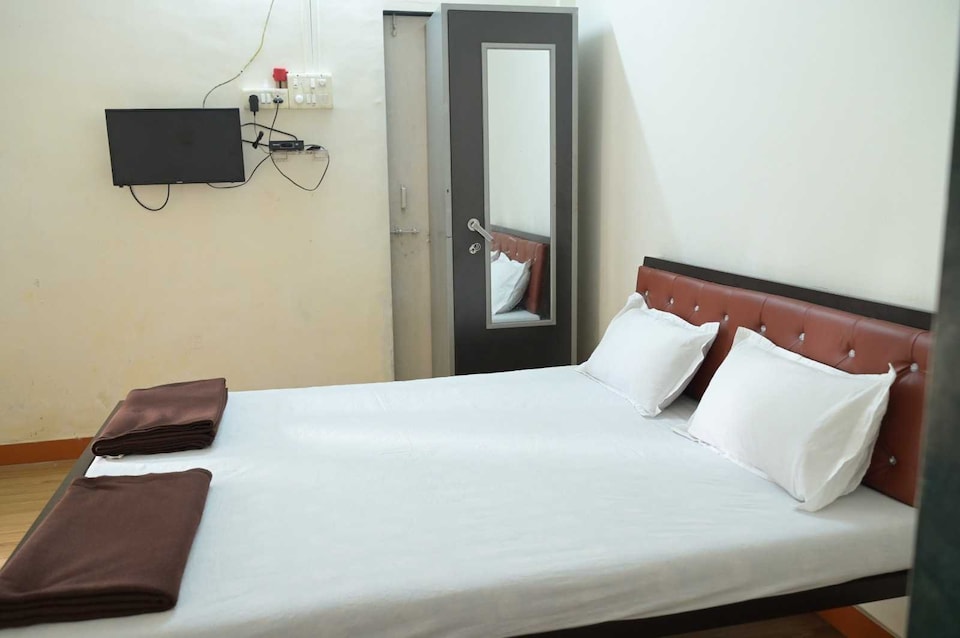 Hotel O Tavsalkar Cottage, Alibag, Alibag