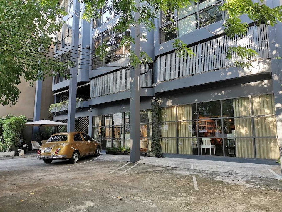 Dancenter The Spades Hostel, Din Daeng, Bangkok