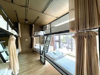 Dancenter The Spades Hostel