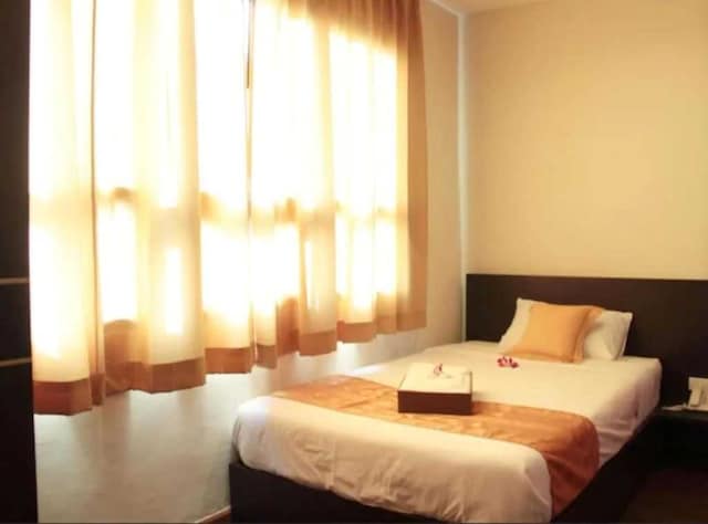 Dancenter Khaosan Park Hotel