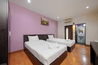 Dancenter Khaosan Park Hotel