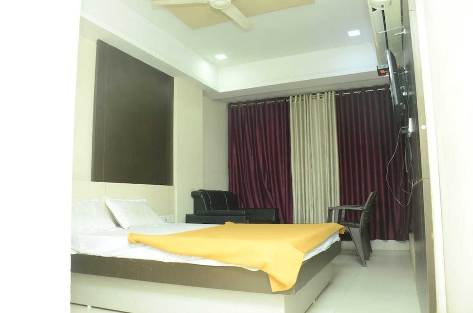 Hotel O Ajwa Road Vadodara Formerly New Shivam, Ajwa Vadodara, Vadodara