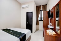 Hotel O Balikpapan near Siloam Hospital formerly Syafla Guest House 
