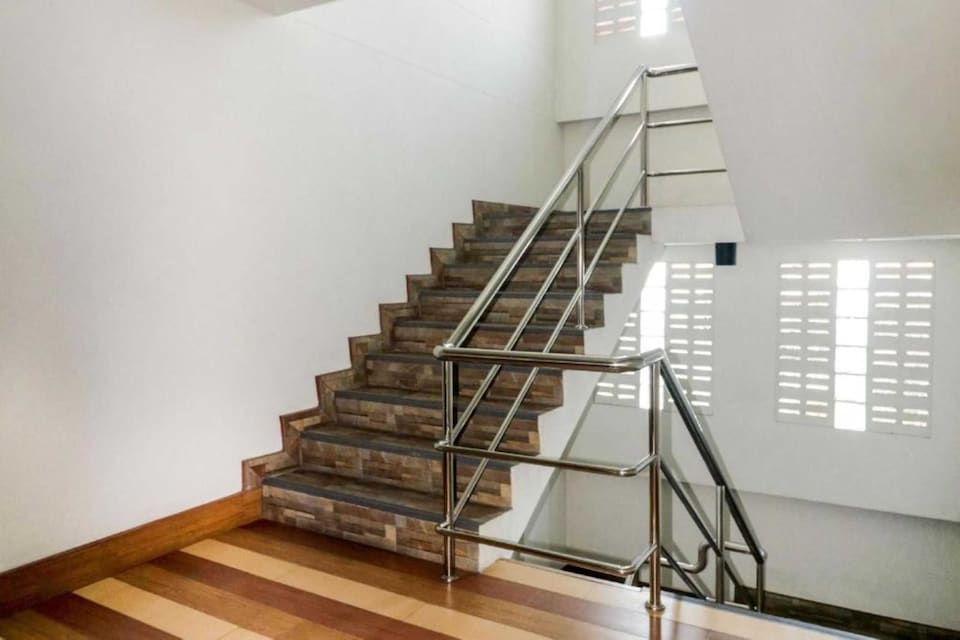 Dancenter JA Siam City, Pattaya Beach P0, Pattaya