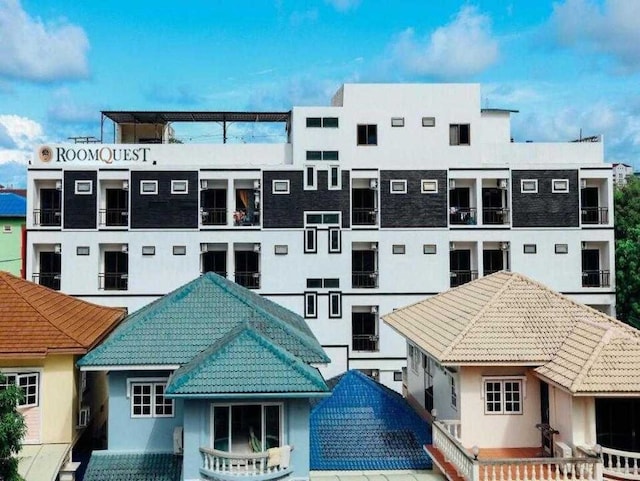 Dancenter Patong Beach Phuket – formerly RQ Hotel