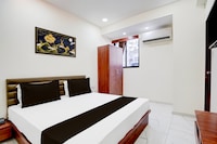 OYO 835377 Hotel Railway
