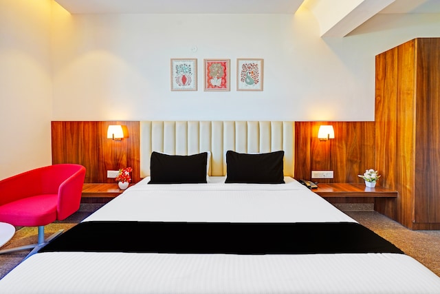 [Day Stay - 12 Hrs Slot : 8 AM to 8 PM] Super Collection O Electronic City Formerly Hotel Trubell