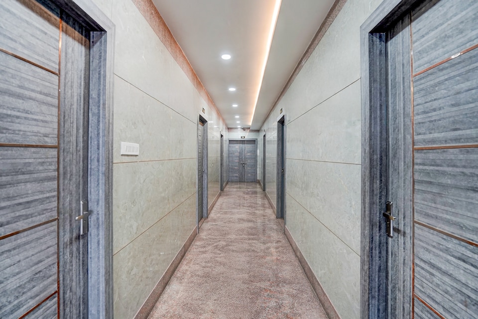 Hotel O Fort Inn, Barra Kanpur, Kanpur