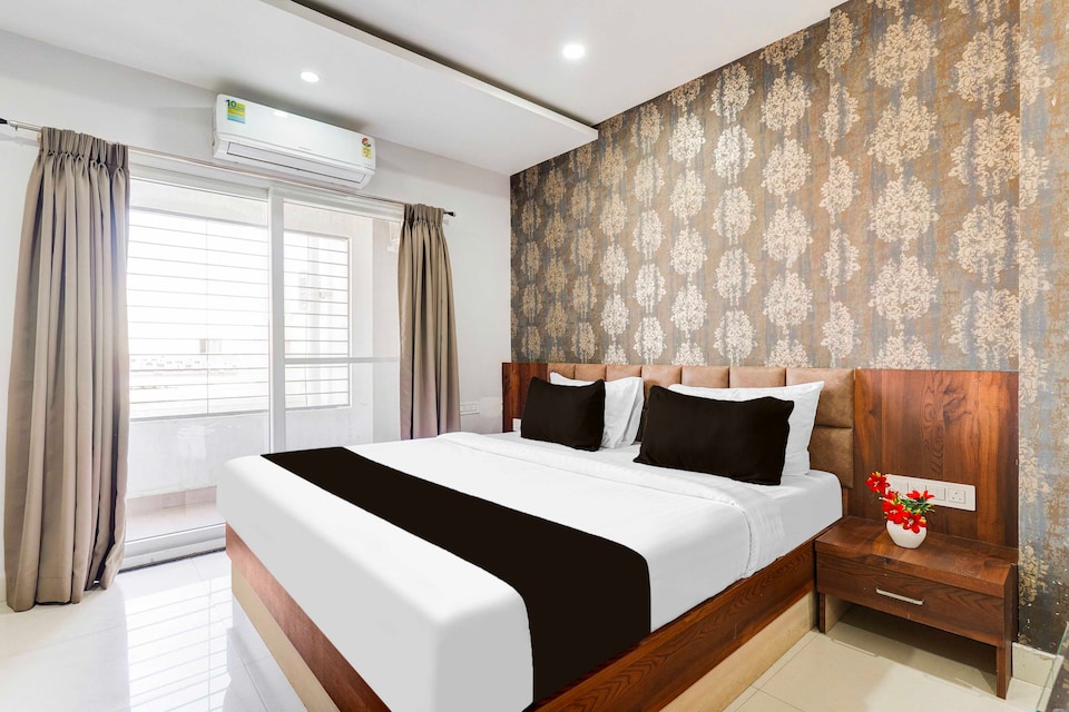 Townhouse DLF Newtown, Bannergatta Road Bangalore, Bangalore