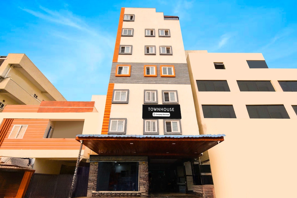 Hotel O Peddamma Temple, Gachibowli, Hyderabad