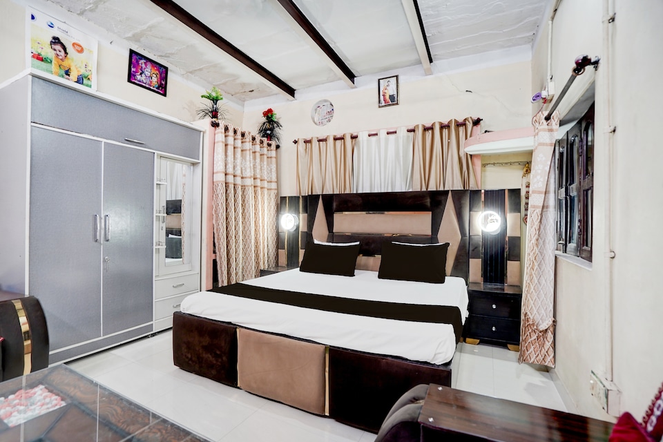 SPOT ON Natkhat Hotel, Sigra, Varanasi