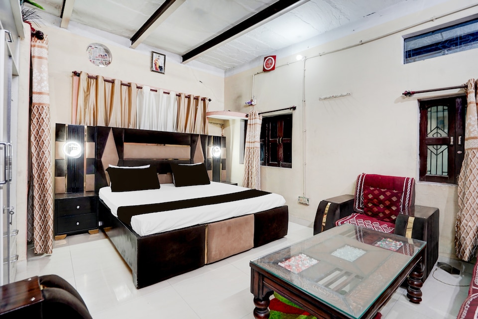 SPOT ON Natkhat Hotel, Sigra, Varanasi