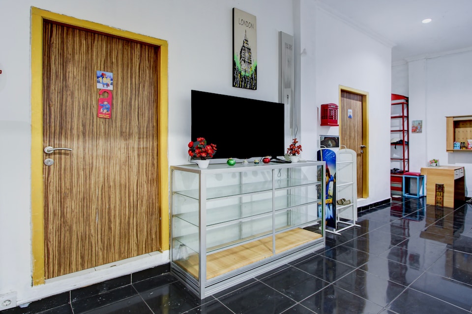 Hotel O Yogyakarta near Gembiraloka Zoo formerly Paddington Bear Homestay, Umbulharjo, Yogyakarta