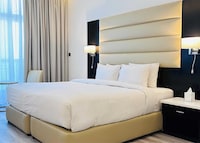 Emirates Grand Luxury Stays