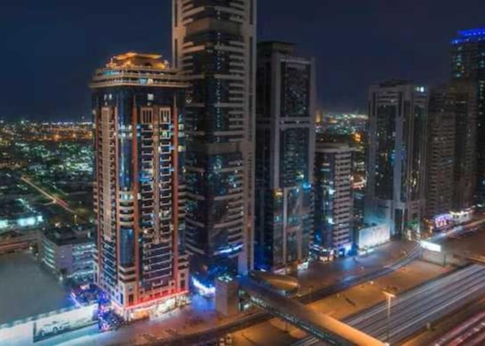 The Emirates Grand - Sheikh Zayed Road, Jumeirah, Dubai
