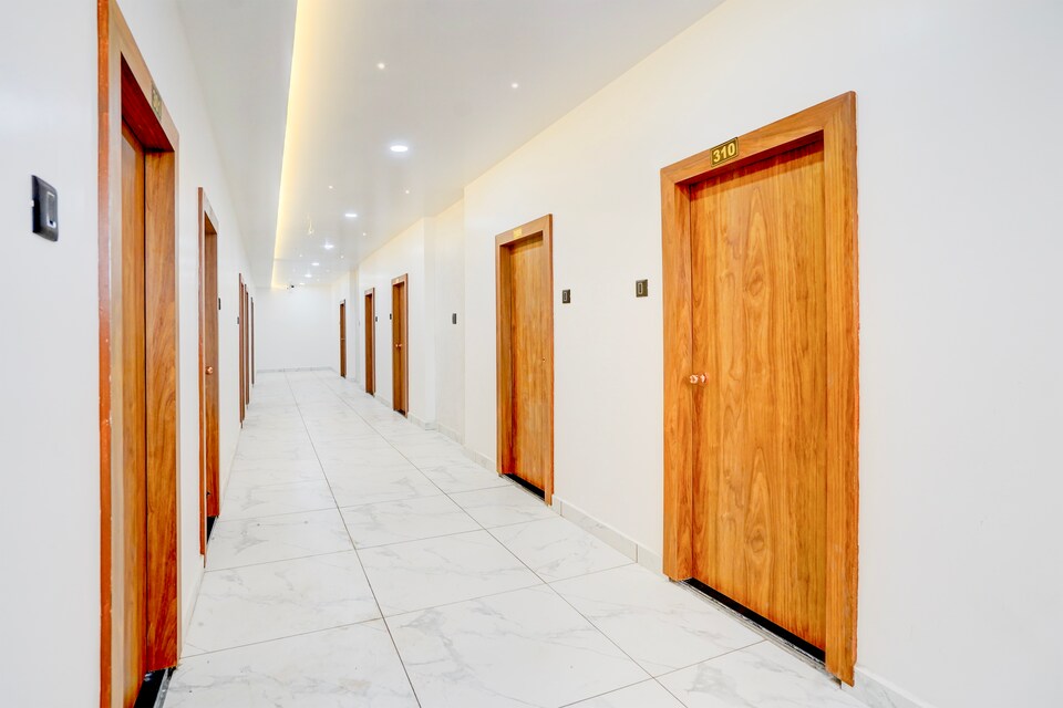 OYO 835442 Hotel The Grand Shreeji, Jamnagar, Jamnagar