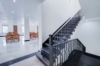 Super Townhouse Oak FRI Dehradun Formerly Hotel EL Portrait