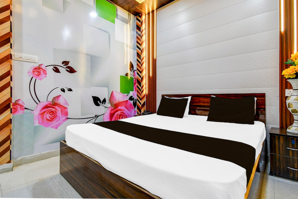 HOTEL O THE GRAND SUNRISE , IIT Kanpur, Kanpur
