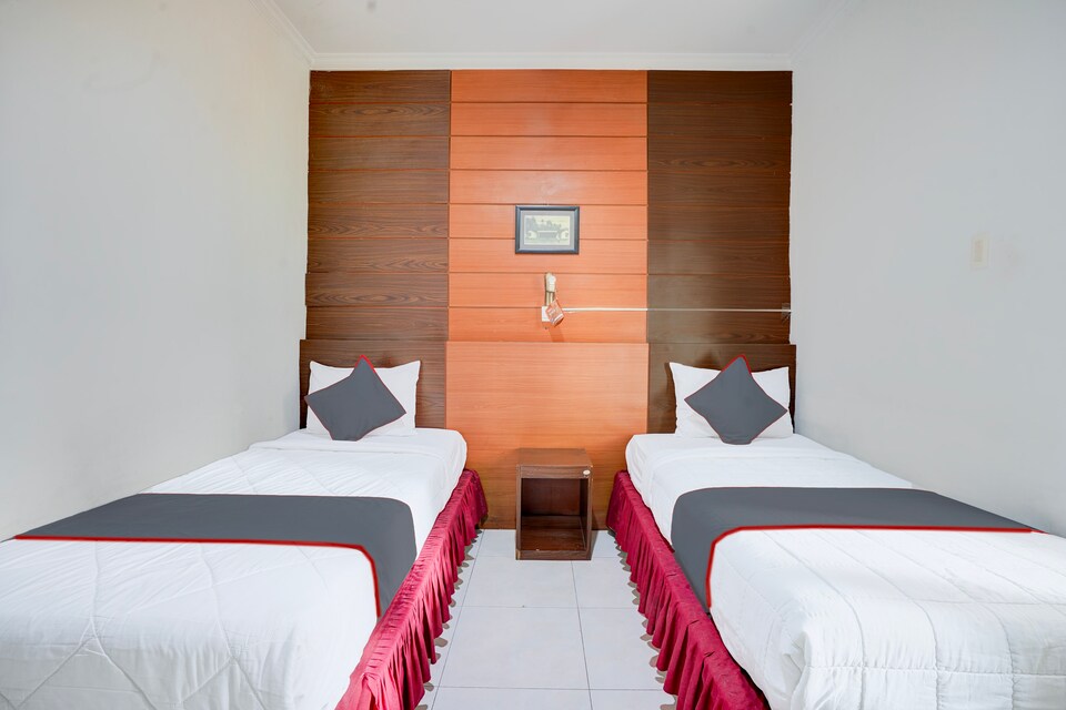 Hotel O Padang near Pantai Padang formerly Hotel Ranah Bundo, Padang Kota, Padang