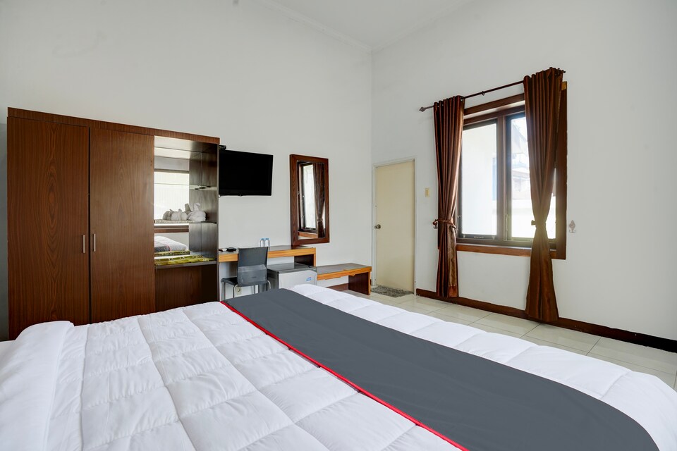 Hotel O Padang near Pantai Padang formerly Hotel Ranah Bundo, Padang Kota, Padang