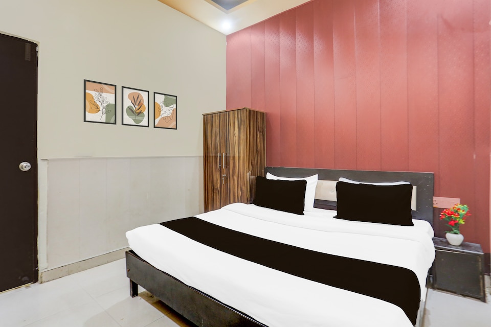 Hotel O Badkhal Lake Formerly Lake View, Faridabad, Faridabad