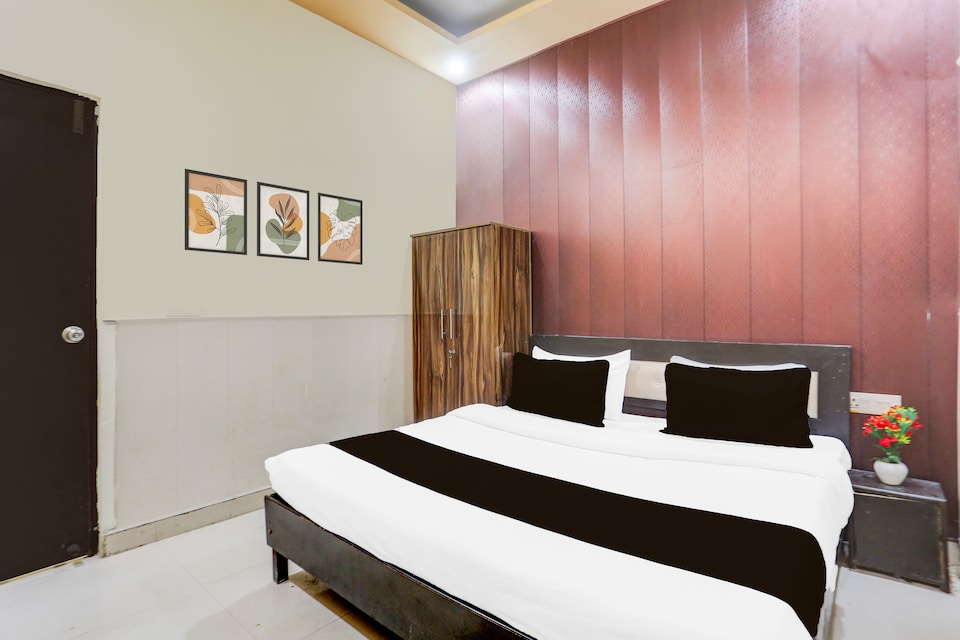 Hotel O Badkhal Lake Formerly Lake View, Faridabad, Faridabad
