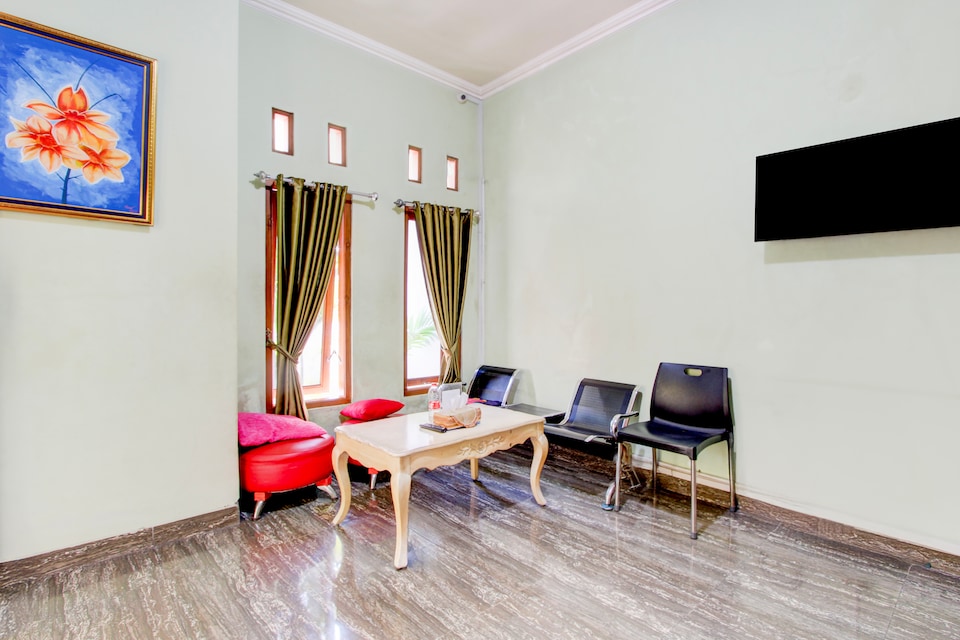 Hotel O Yogyakarta near Taman Sari formerly Widitya Inn, Prawirotaman, Yogyakarta