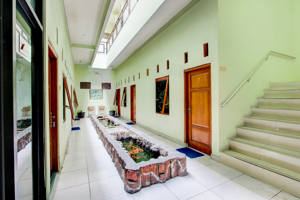 Hotel O Yogyakarta near Taman Sari formerly Widitya Inn, Prawirotaman, Yogyakarta