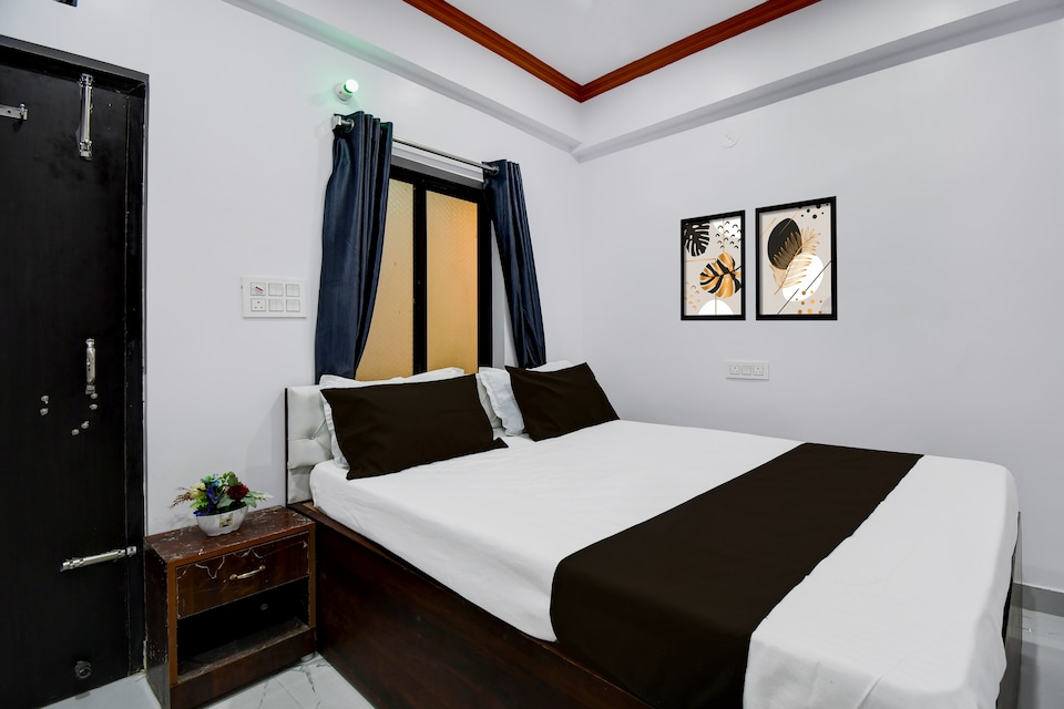 Hotel O Moon Light, Patliputra Colony, Patna
