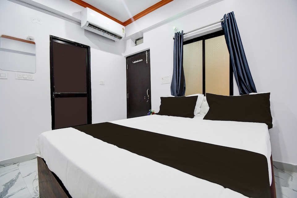 Hotel O Moon Light, Patliputra Colony, Patna