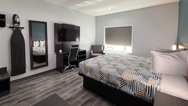 1 King Bed | Non-Smoking, Kitchen