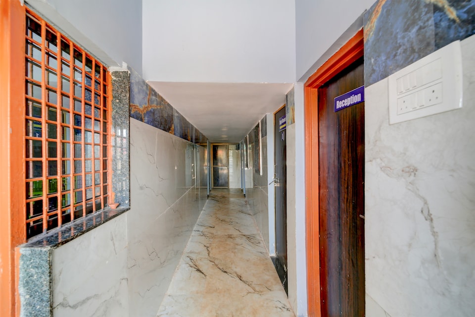 Hotel O by OYO Virashat, Jabalpur, Jabalpur