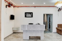 Collection O Karkardooma Court Metro Station Formerly Hotel Lotus