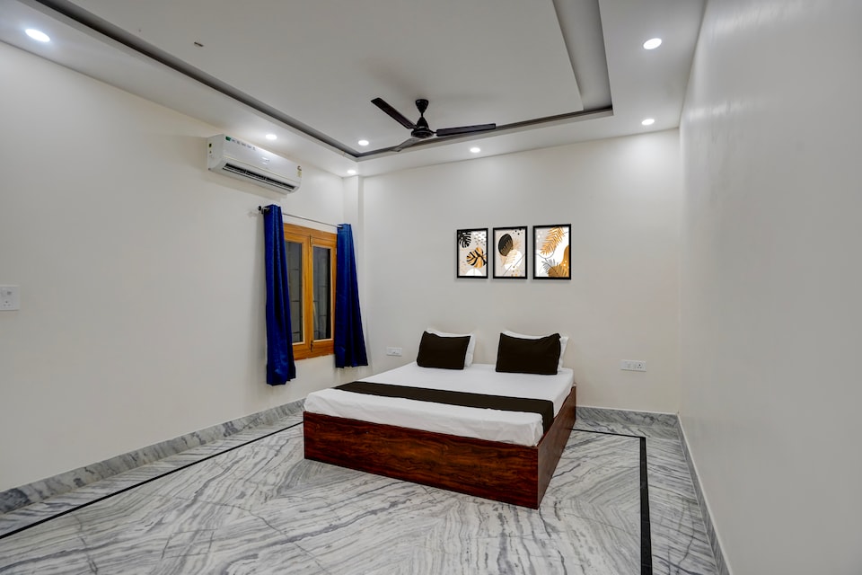 Hotel O Pristine inn, Rambagh Allahabad, Prayagraj