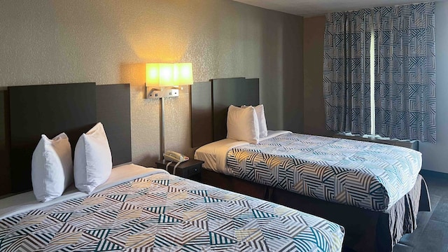 2 Queen Beds | Non-Smoking, Kitchen