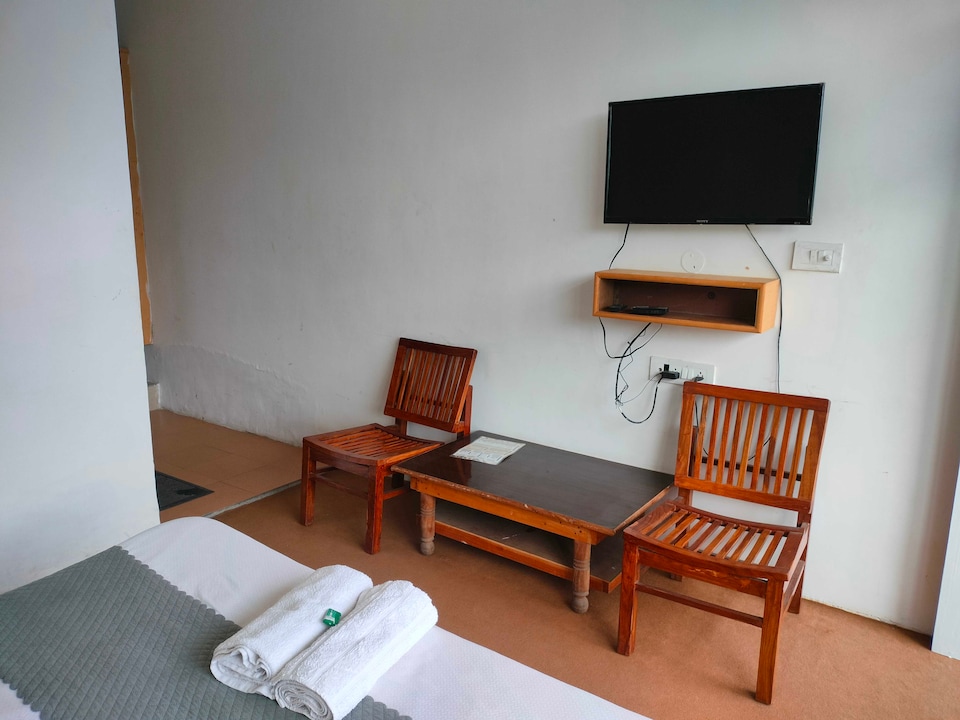 Collection O  SWISS MOUNTAIN RESORT, Old Manali Cluster, Manali