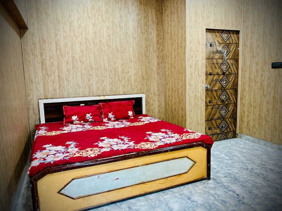 Hotel O Shri Krishna place, Lakhimpur, Lakhimpur