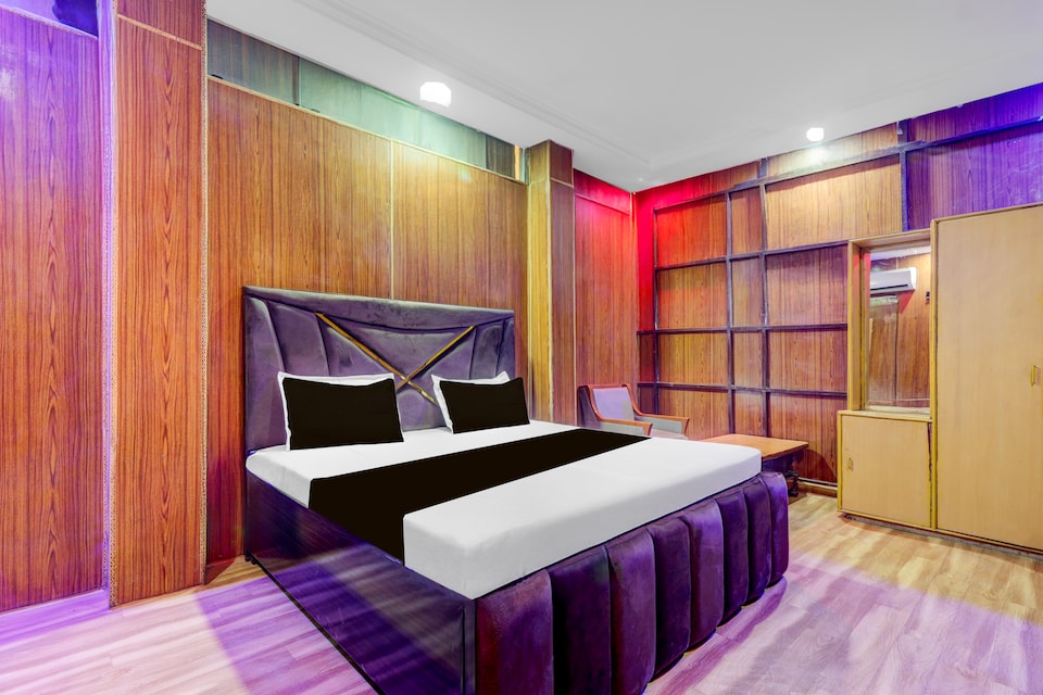 Hotel O Deep, Lashkar, Gwalior