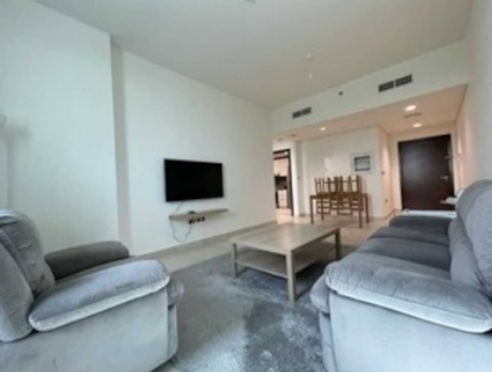 OYO HOME 1525 1 Br With Swimming Pool , Madinat Zayed Abu Dhabi, Abu Dhabi