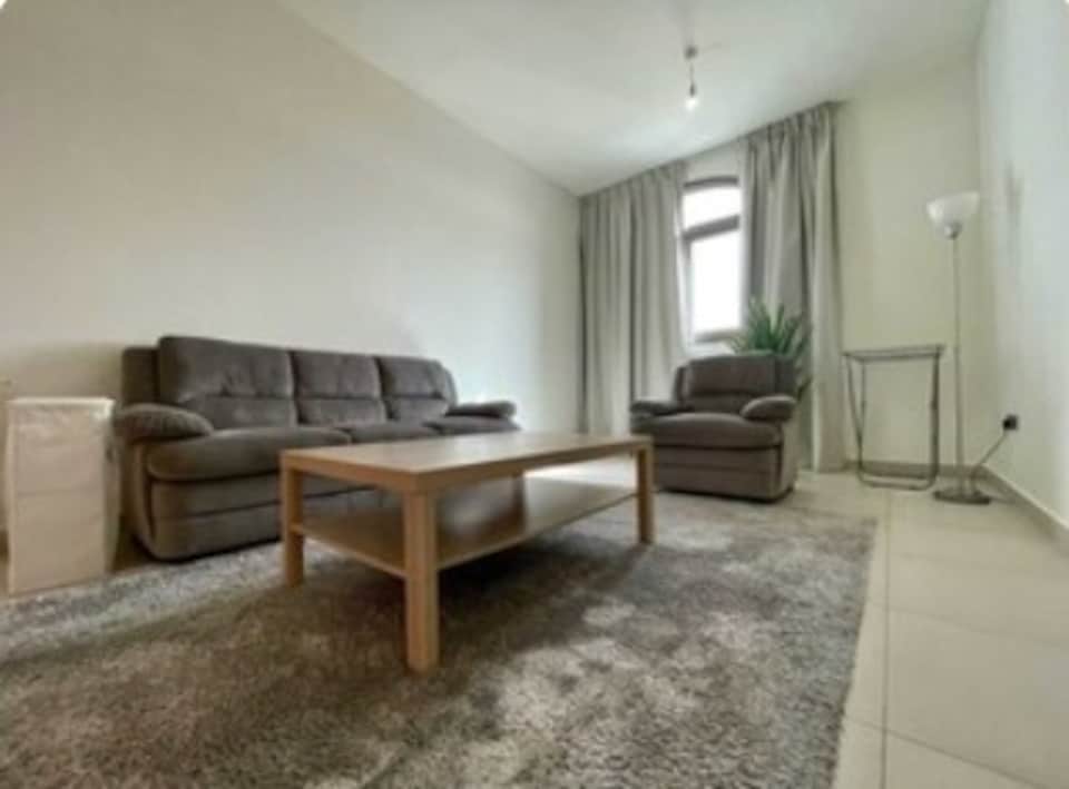 OYO HOME 1525 1 Br With Swimming Pool , Madinat Zayed Abu Dhabi, Abu Dhabi