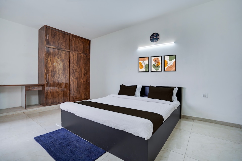 Hotel O Sunset studioS, Iskcon Vrindavan, Vrindavan