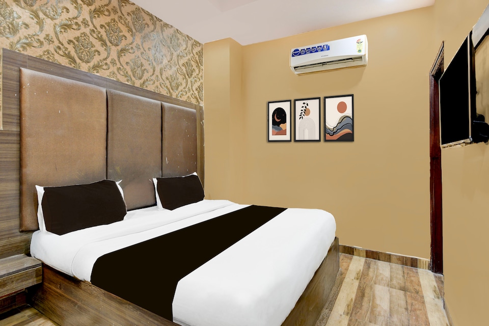 Hotel O Lotus Inn , Faridabad, Faridabad