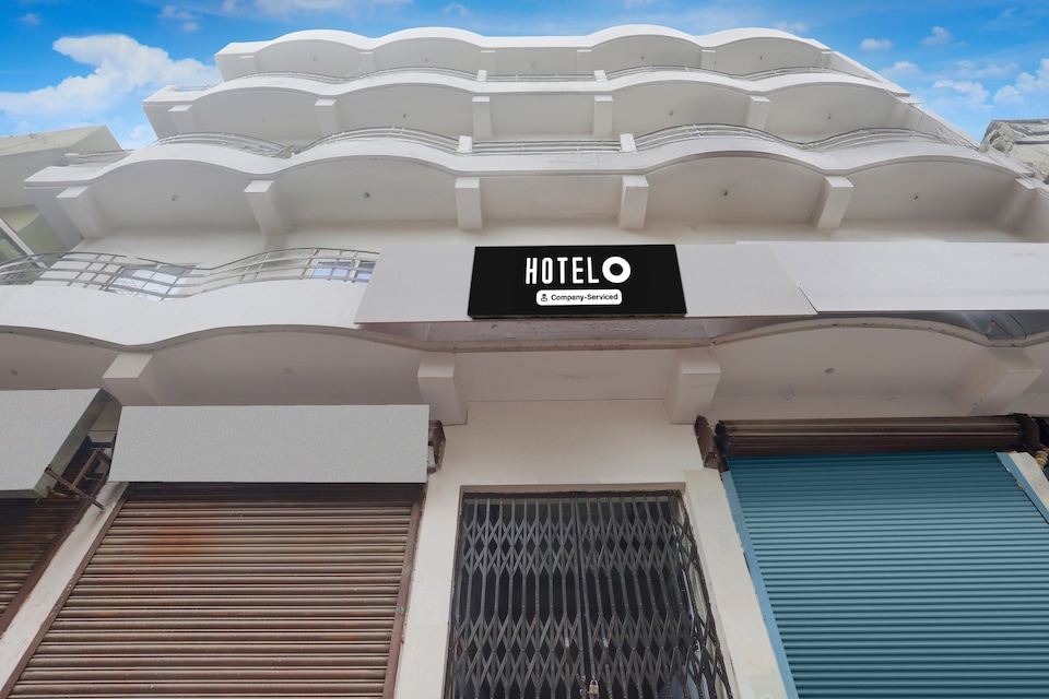 Hotel O Danapur Central Railway Junction Formerly Brij Guest House, Anisabad, Patna